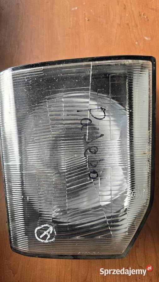 Lampa przód mitshubishi pajero 9799 Sosnowiec