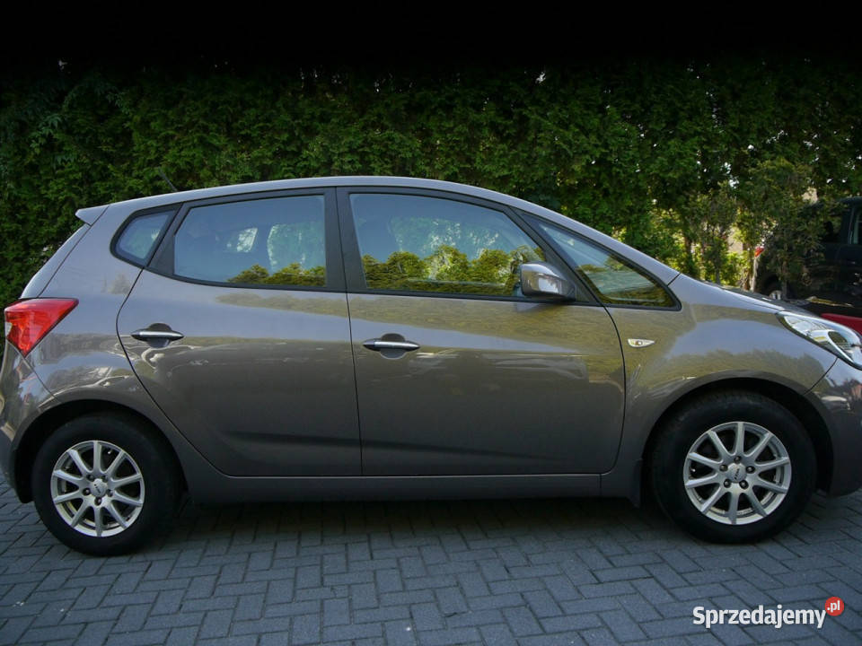 Hyundai ix20 14d 115 Stan b bezwypadkowy z światła do jazdy dziennej Częstochowa