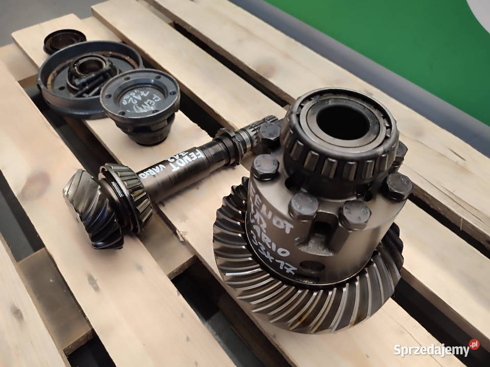 Dyferencjał ZF F712301020010 F514300020440 Fendt Wilkowo