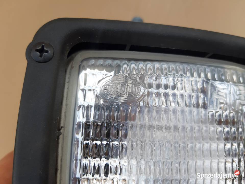MAN HALOGEN REFLEKTOR HELLA MAŁY ORYGINAŁ Oświetlenie Trzciel sprzedam