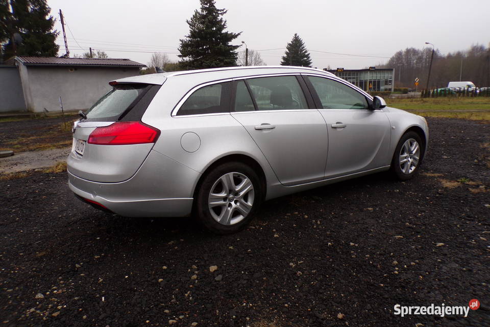 Opel Insignia Kombi 18Benz 140 Zarejestrowany