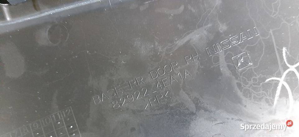 Boczek tapicerka drzwi Nissan Qashqai II Prawy osobowe Włoszczowa