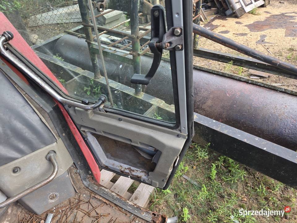 Drzwi lewe massey 3000 Rolnictwo mazowieckie