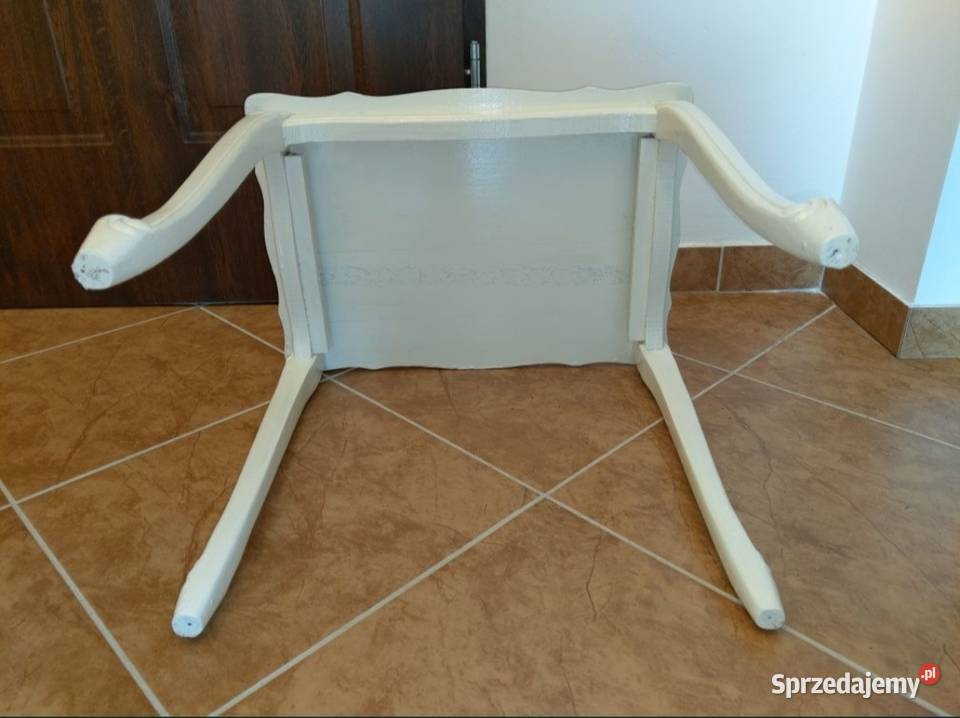 Krzesełko siedzisko taboret biały Ludwikowski Kołobrzeg sprzedam