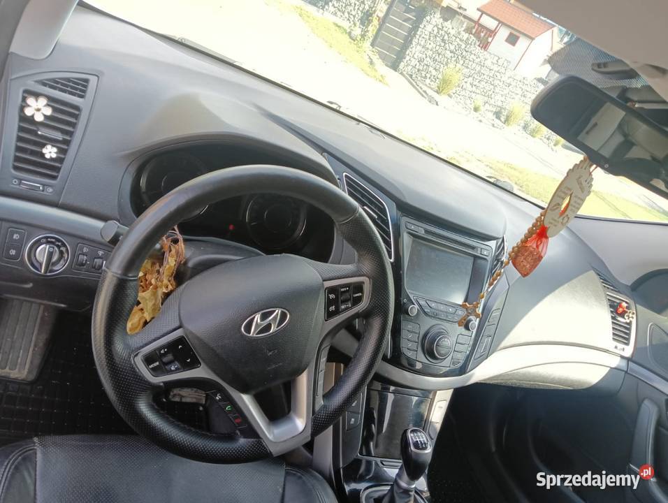 Hyundai i40 17 CrdiSkóraBiała Perła Bytomsko