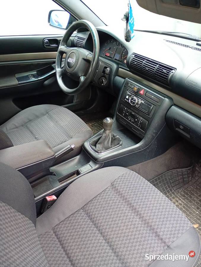 Audi a4 B5 1t z gazem lubelskie Rejowiec Fabryczny