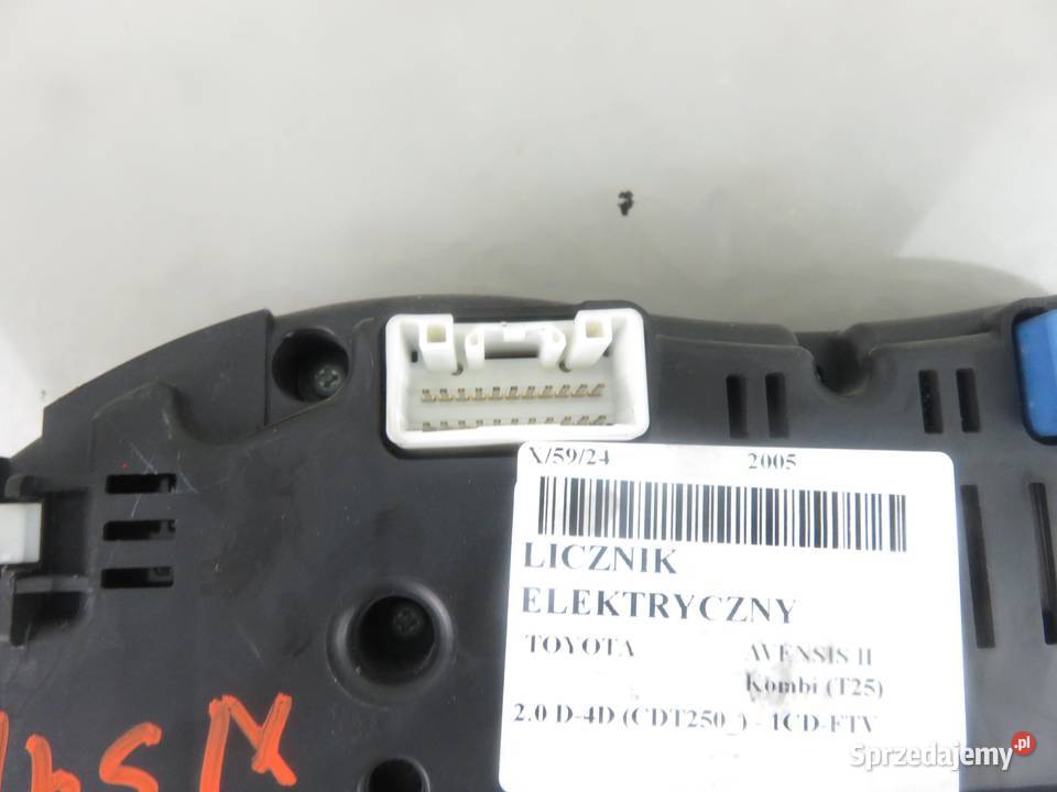LICZNIK TOYOTA AVENSIS II T25 20 D4D osobowe