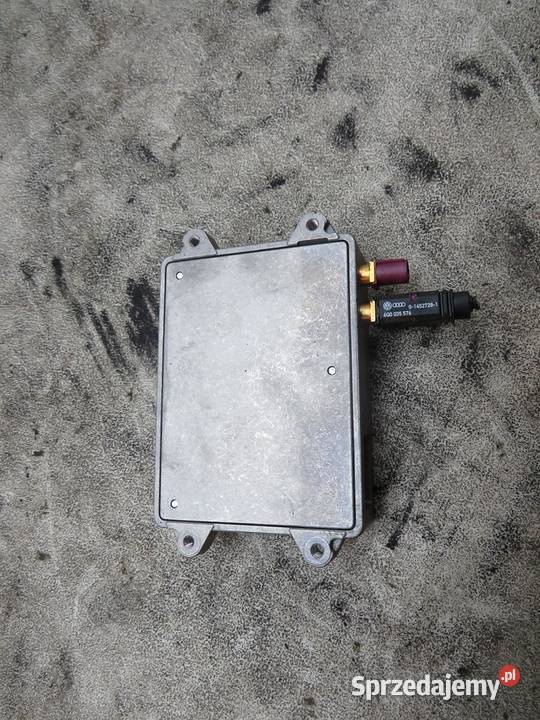 WZMACNIACZ ANTENOWY AUDI A8 D4 8J0035456A