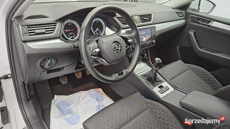 koda Superb 15 TSI Ambition Z Polskiego Salonu nieuszkodzony Warszawa