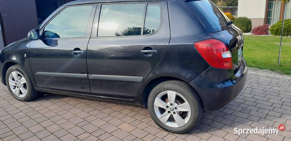 Skoda Fabia 12 htp Długie Opłaty Rok produkcji 2010 śląskie