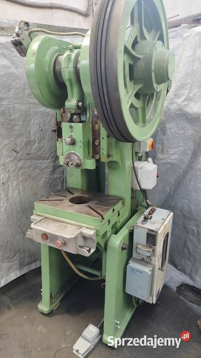 PRASA MIMOŚRODOWA UCHYLNA PRODUKCJI SZWEDZKIEJ