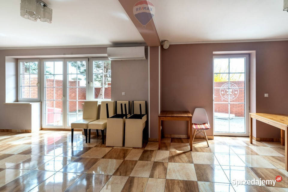 GOTOWY BIZNES URSYNÓW 570 M2 19 P0K0I BISTRO Warszawa