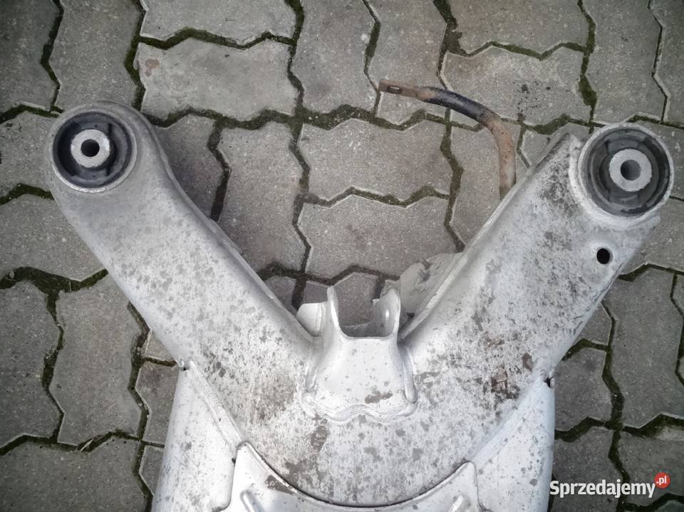 AUDI A8 D3 WOZEK SANKI TYL TYLNE 4E0505235C wielkopolskie Przemęt