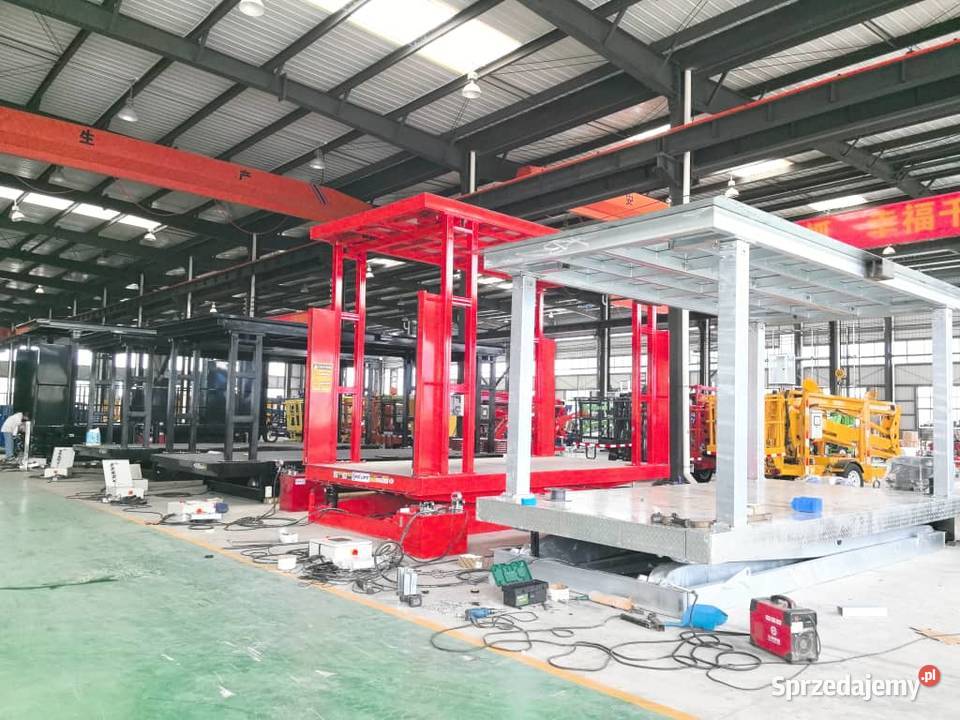 Garaże pod Domem Parking pod Domem Prywatny Łopienno