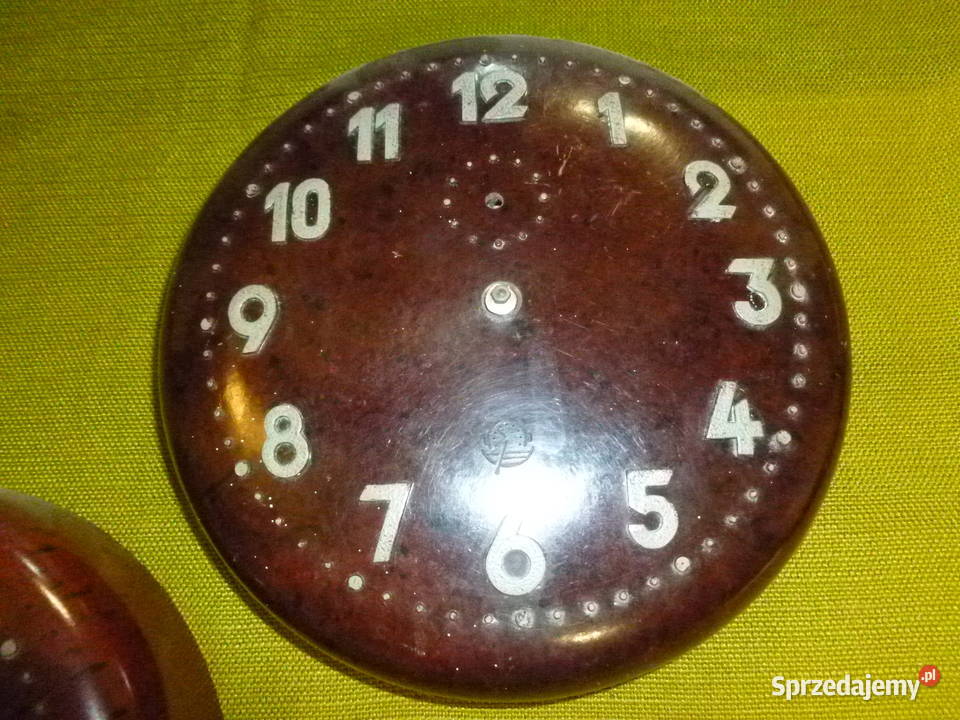 Zegar bateryjny bakielitowy brązowy sprzedam