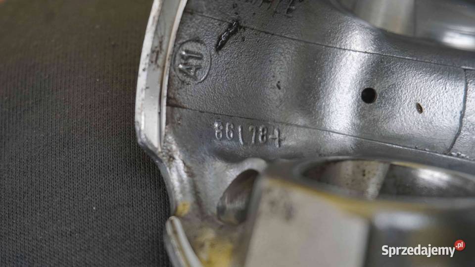 AVENSIS T27 AURIS COROLLA 20 D4D 11r 1ADFTV tlok sprzedam