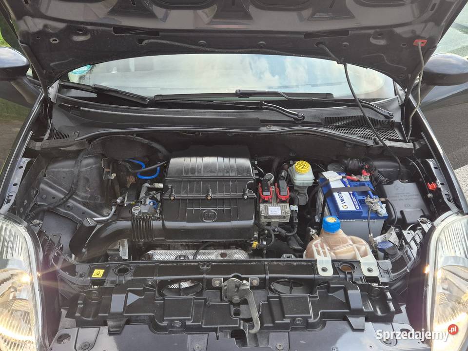 FIAT GRAND PUNTO 14B 8V OPŁACONY Z NIEMIEC KLIMA hak Końskie