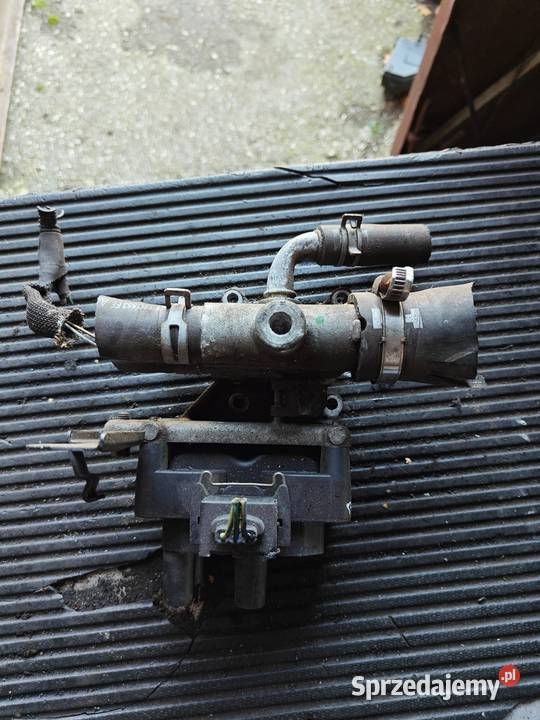 Obudowa termostatu 18 zetec lubelskie Puławy sprzedam