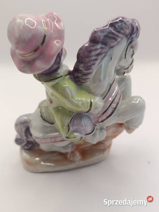 KOŃDZIECKO PORCELANA CUKIERKOWA FIGURKA Zamość