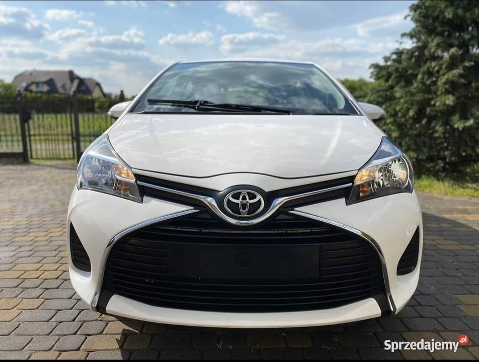 LAMPY PRZEDNIE TOYOTA YARIS III osobowe Kobylarnia