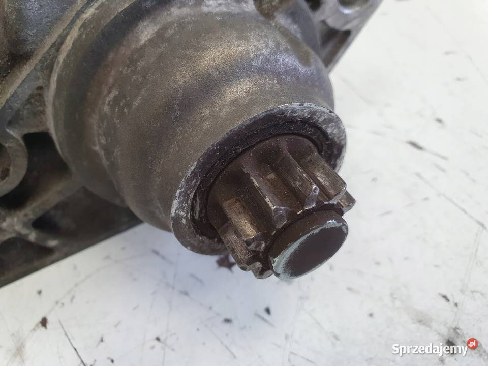 ROZRUSZNIK VW Polo V 12 12V ROZRUSZNIK bosch