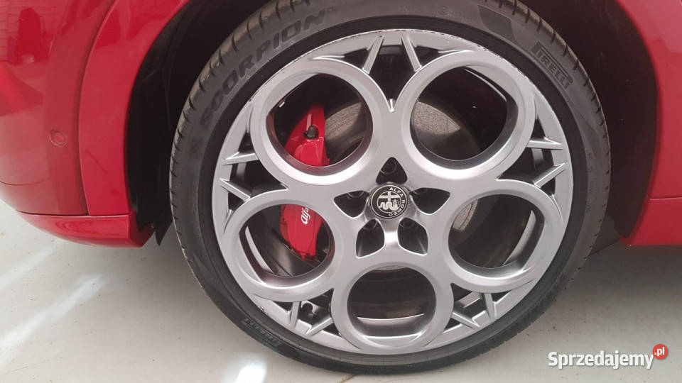 Alfa Romeo Tonale 15 T4 GSE mHEV Tributo asystent pasa ruchu Warszawa