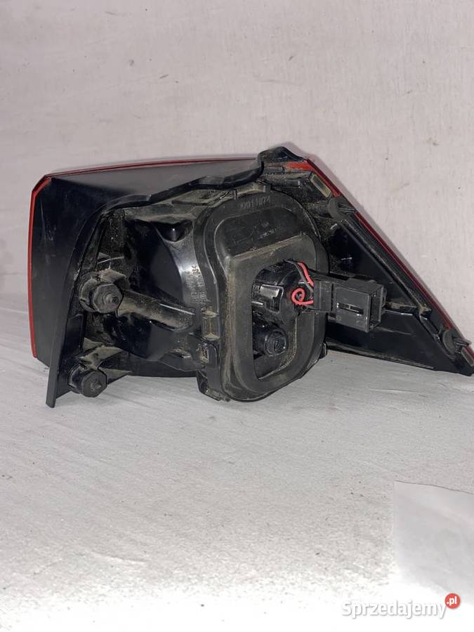 VW GOLF VII LAMPA LEWY TYŁ 5G0945095M Jabłonna sprzedam