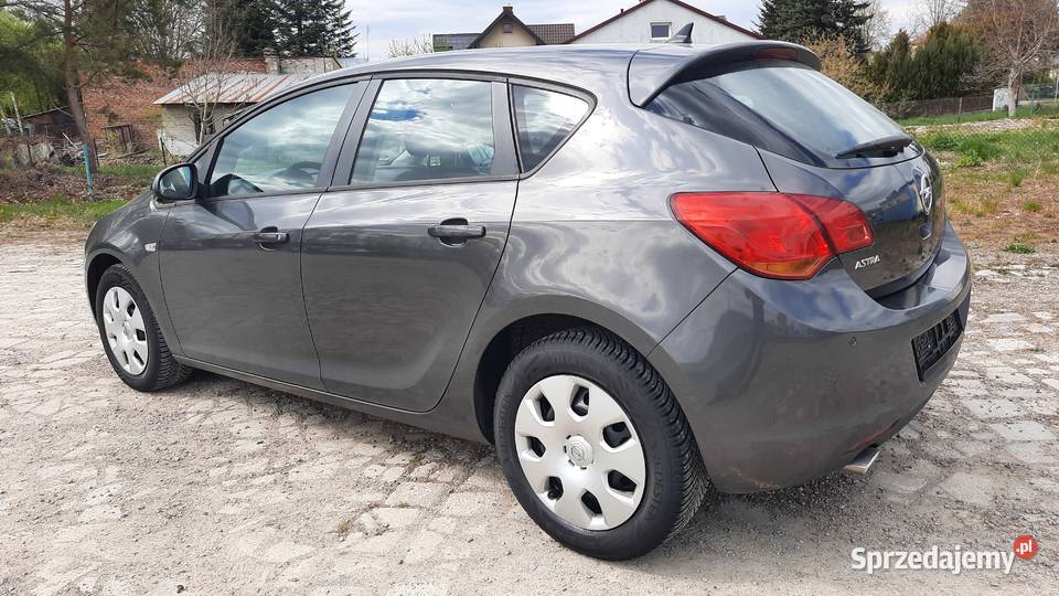 Opel Astra 14 Turbo Edition Klima sprawna tempomat lubelskie Kraśnik sprzedam