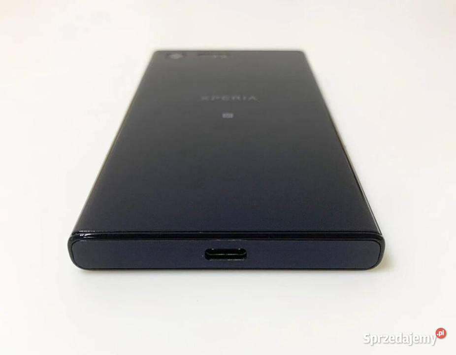 Sony Xperia X Compact F5321 332 GB czarna stan Tywonia sprzedam