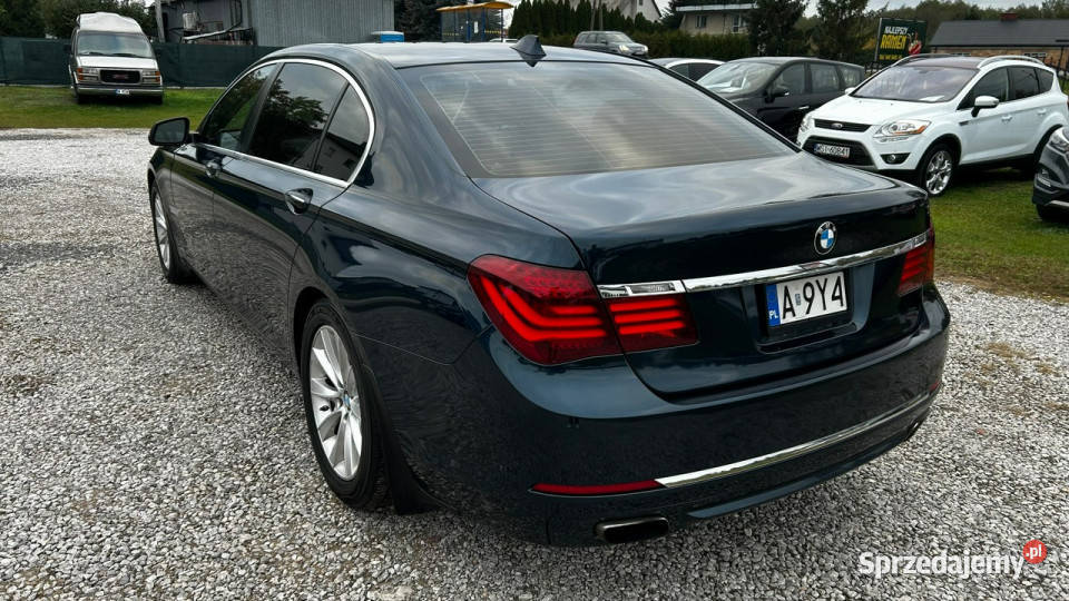 BMW 740 Super stan G1112 20152022 reflektory ksenonowe mazowieckie Nowe Iganie