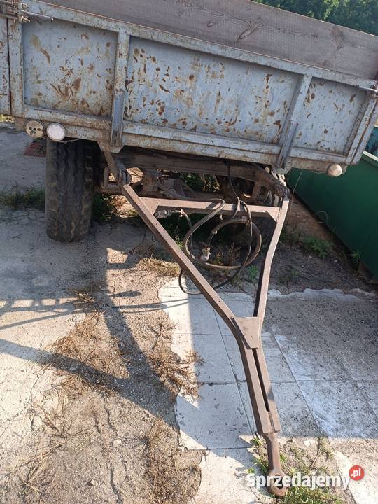 przyczepa sztywna 4 t nieuszkodzony Komorów