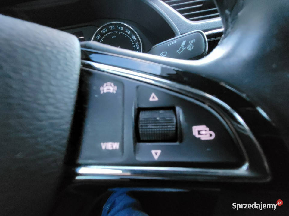 koda Superb Salon Polska 1Właściciel Białystok