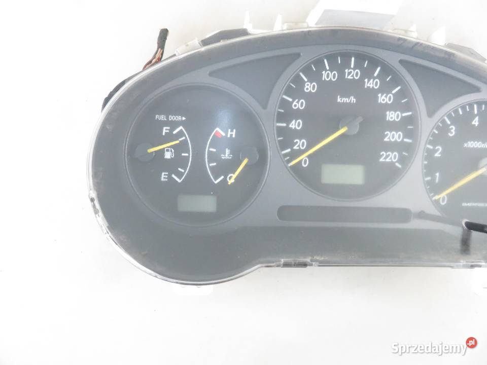 LICZNIK SUBARU IMPREZA II 16 AWD 85012FE140
