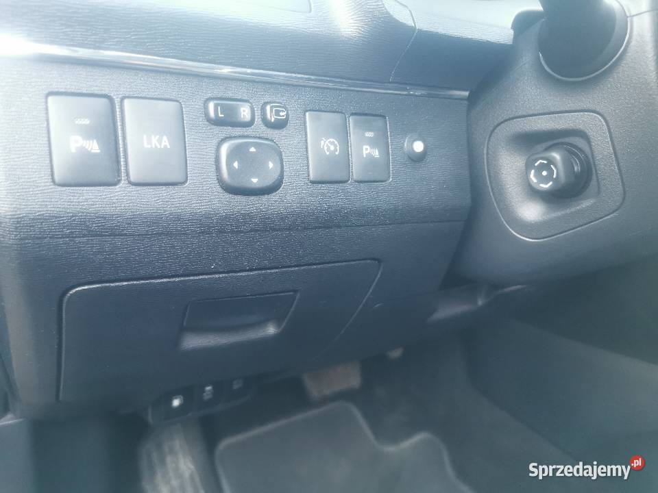 SUPER STAN Toyota Avensis T27 22 dcat automat Avensis Strzyżów