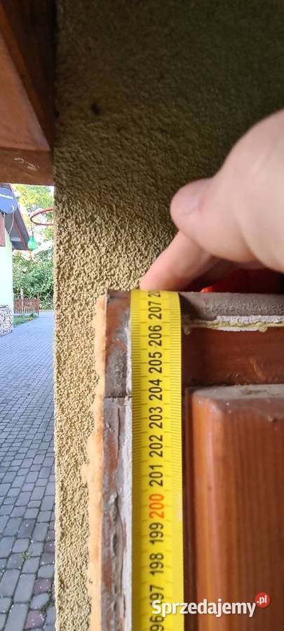 Drzwi prawe drewniane używane docieplane Drzwi zewnętrzne Sól