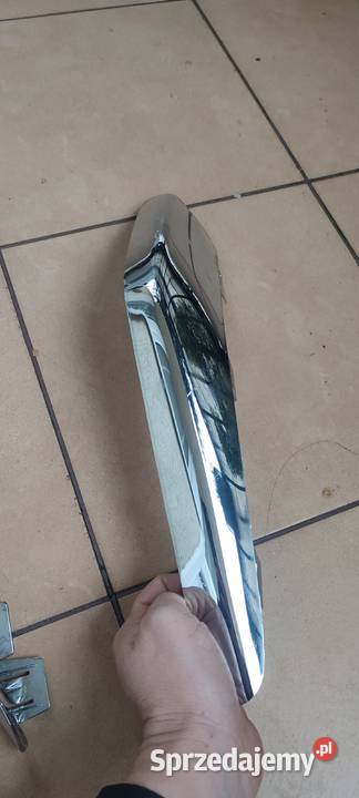 Chrysler Pacifica CHROMY tylnego zderzaka