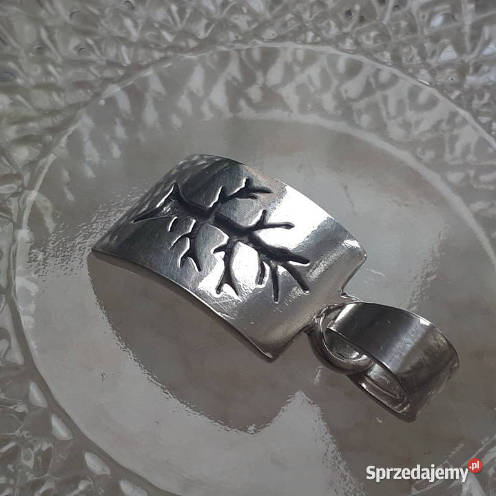 Srebrny wisiorek z drzewkiem Zgierz sprzedam