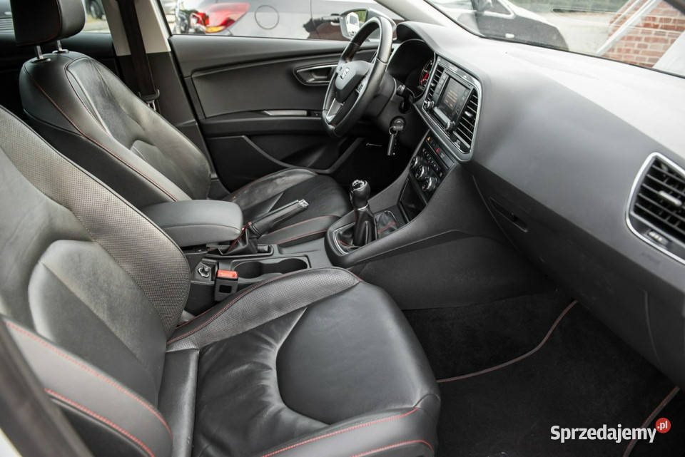 Seat Leon Sportstourer FR 20TDI CR 184 Full Zwoleń