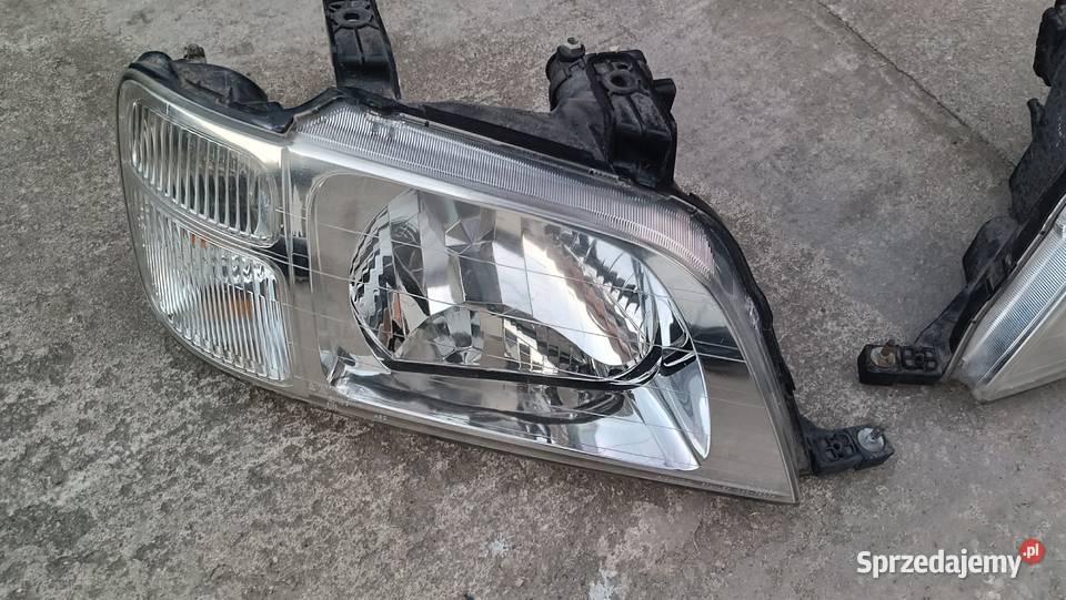 Lampa prawa lewa przednia przód Honda CRV CRV I Wał-Ruda