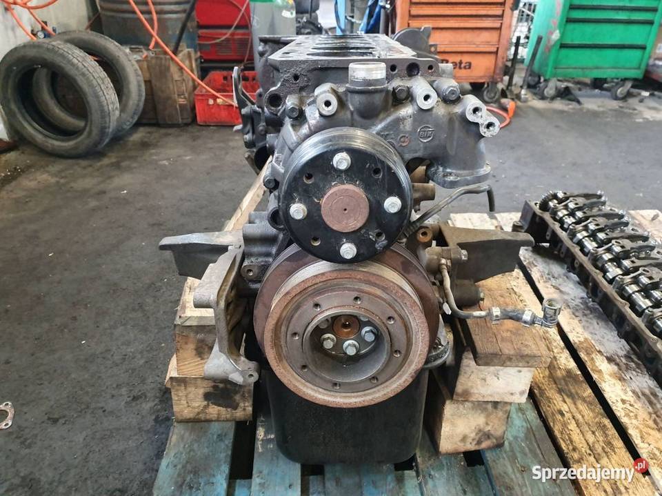 SILNIK DÓŁ RENAULT MIDLUM D 280 E6 DTI8 2016 Lipno