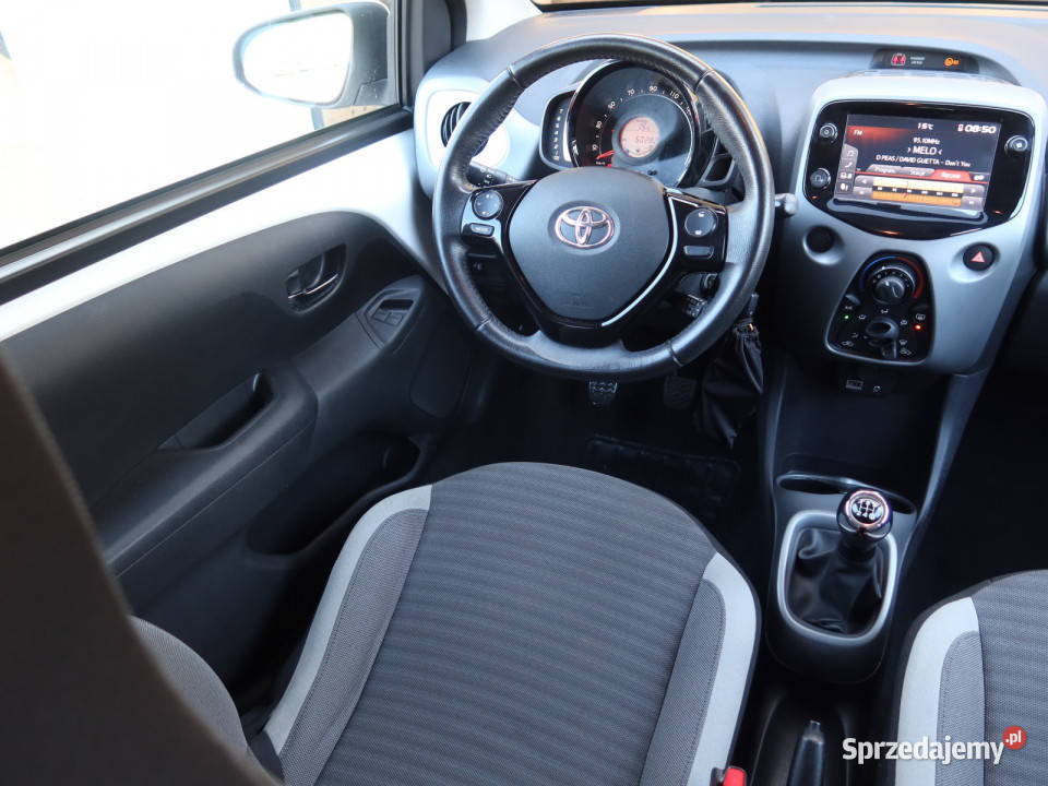 Toyota Aygo 10 VVTi poduszka powietrzna