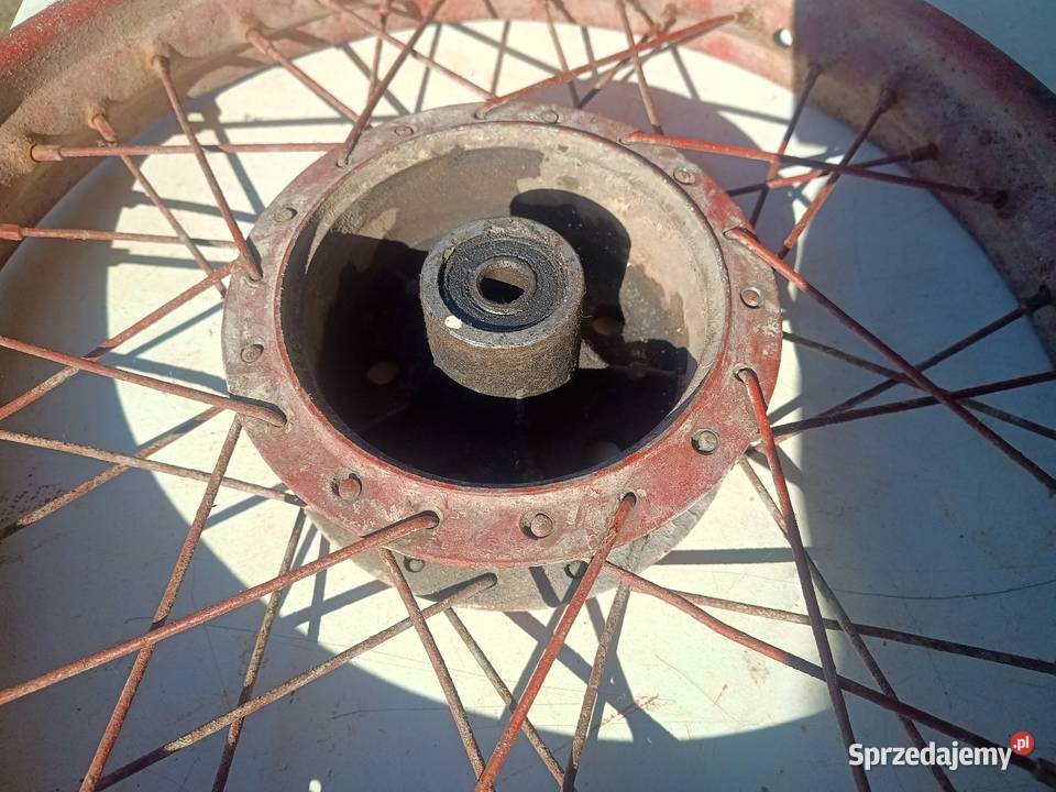 WSK koło piasta tył Pozostałe Leśna
