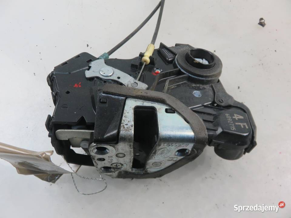 ZAMEK PRAWY PRZEDNI TOYOTA RAV 4 III 4 PIN osobowe