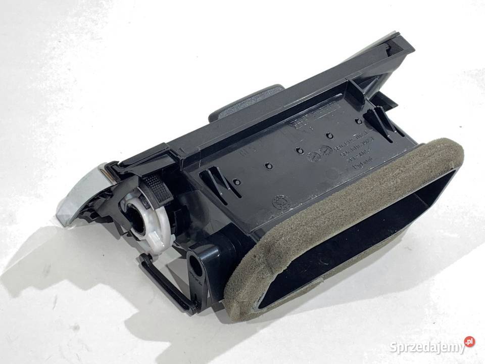 KRATKA NAWIEWU PRAWY PRZÓD SKODA OCTAVIA III