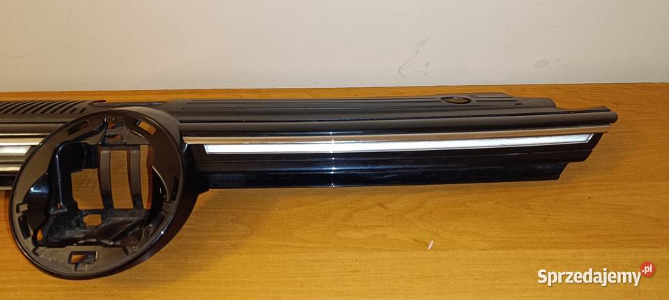 VW GOLF VIII 8 GRILL ATRAPA CHŁODNICY ZDERZAKA Lubin