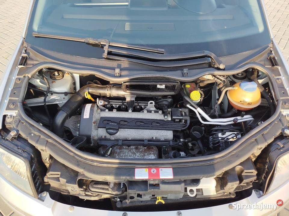 A2 14 Benzyna 2001 klimatyzacja sprawna zadbany immobilizer Świdnik