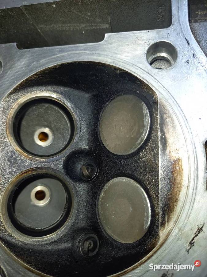 suzuki dr650 głowica Koło