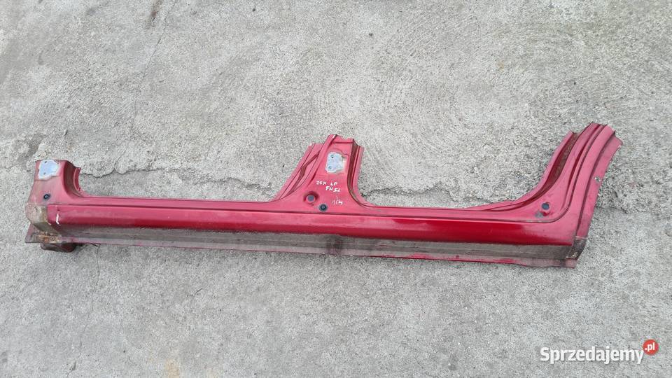 Suzuki Ignis FH próg progi element podłoga Legnica