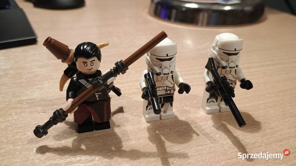 Zestaw LEGO Star Wars 75152 Imperial Assault Plewiska