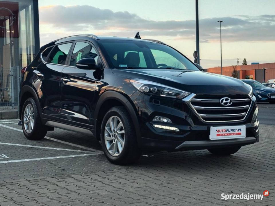 HYUNDAI Tucson 2017r Salon Grzane fotele Poznań